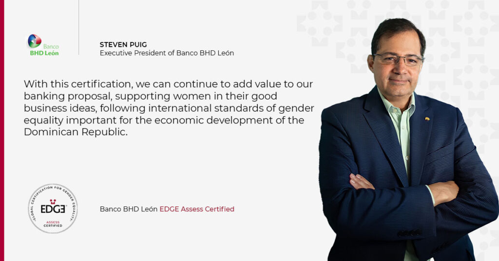 Quote and photo of Steven Puig working at Banco BHD Leon
